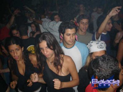 Balada: Fotos de Sexta no Avelinos SP