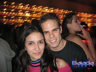 Balada: Fotos de Sexta no Happy News