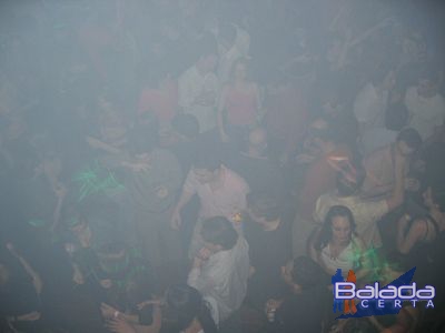 Balada: Fotos de Sexta no Happy News