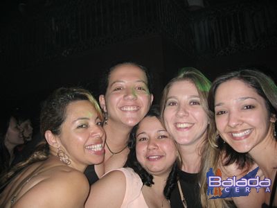 Balada: Fotos de Sbado no Happy News