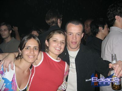 Balada: Fotos de Sbado no Happy News