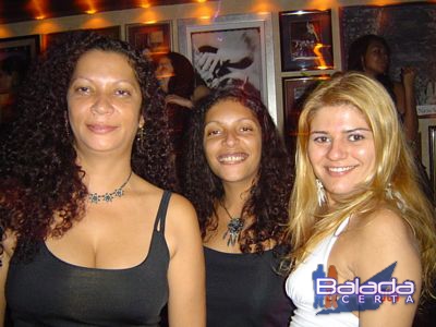 Balada: Fotos de Sexta no Happy News