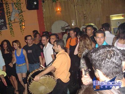 Balada: Fotos da Festa �rabe no Kioski