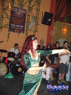 Balada: Fotos da Festa �rabe no Kioski