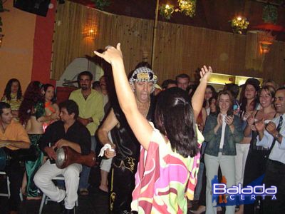 Balada: Fotos da Festa �rabe no Kioski