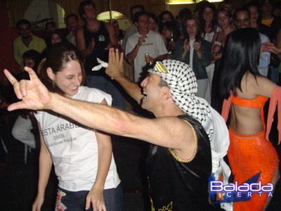 Balada: Fotos da Festa �rabe no Kioski