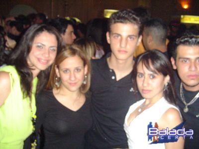 Balada: Fotos da Festa �rabe no Kioski
