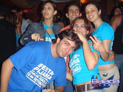 Balada: Fotos da Festa �rabe no Kioski