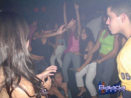 Balada: Fotos de Sbado na e-muzik