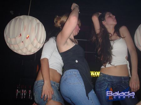 Balada: Fotos de Sbado no aniversrio do Dj Breder na e-muzik