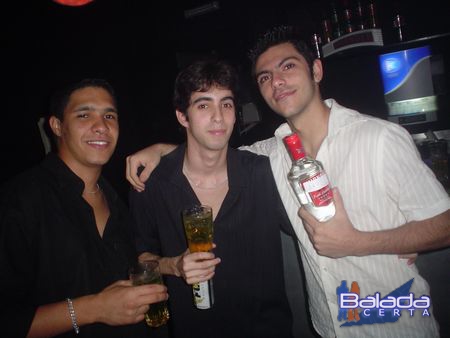 Balada: Fotos de Sbado na e-muzik