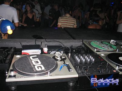 Balada: Fotos de quinta-feira na bano