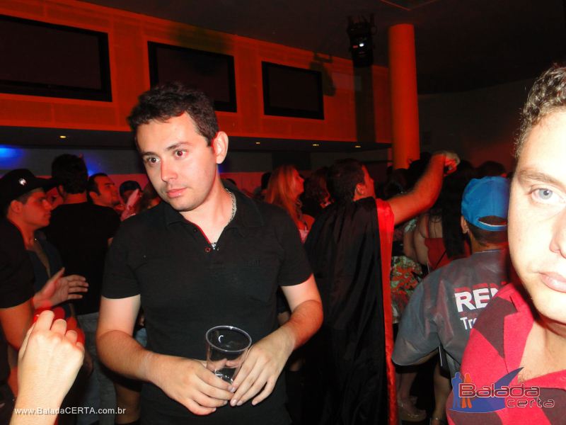 Balada: Fotos da festa a fantasia no bano em So Paulo/SP