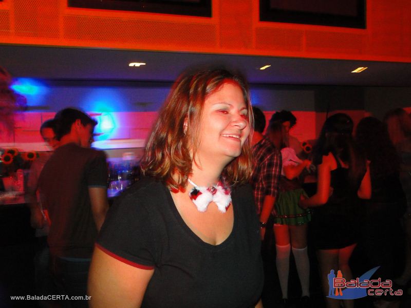 Balada: Fotos da festa a fantasia no bano em So Paulo/SP