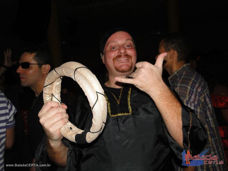 Balada: Fotos da festa a fantasia no bano em So Paulo/SP