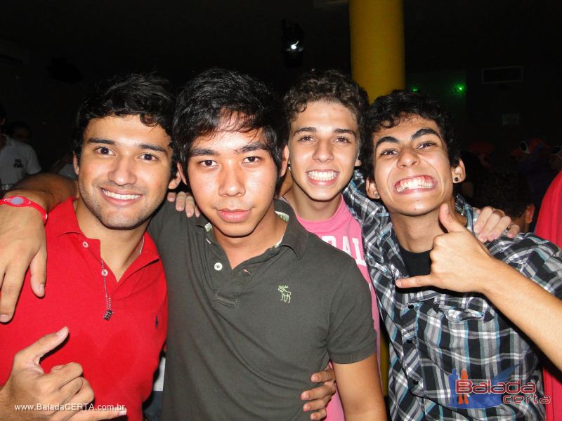 Balada: Fotos da festa a fantasia no bano em So Paulo/SP
