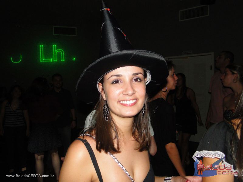 Balada: Fotos da festa a fantasia no bano em So Paulo/SP