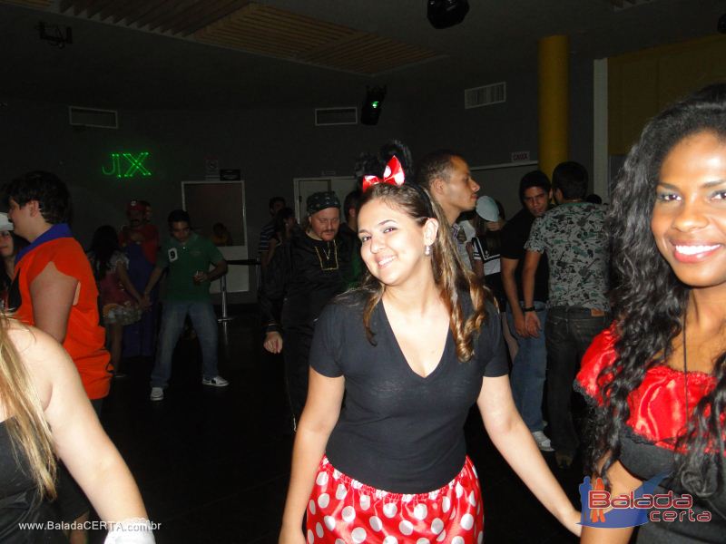 Balada: Fotos da festa a fantasia no bano em So Paulo/SP