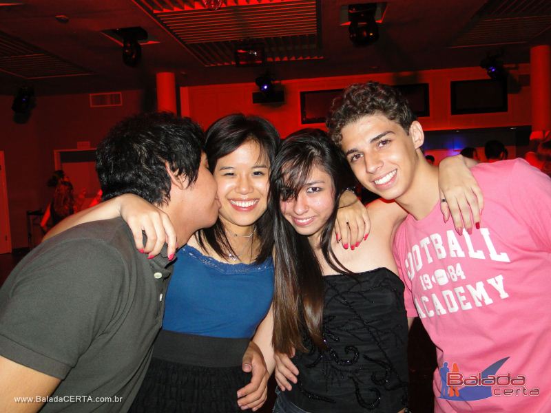 Balada: Fotos da festa a fantasia no bano em So Paulo/SP