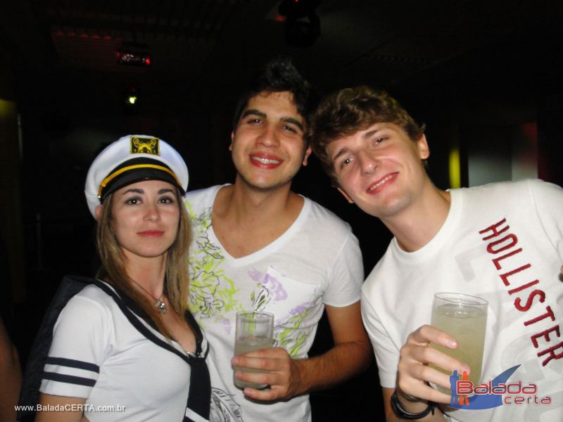 Balada: Fotos da festa a fantasia no bano em So Paulo/SP