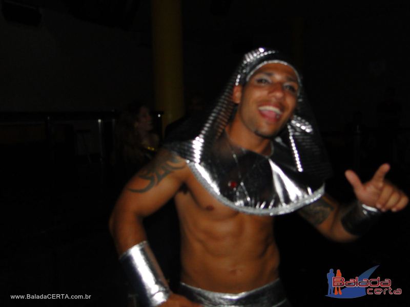 Balada: Fotos da festa a fantasia no bano em So Paulo/SP