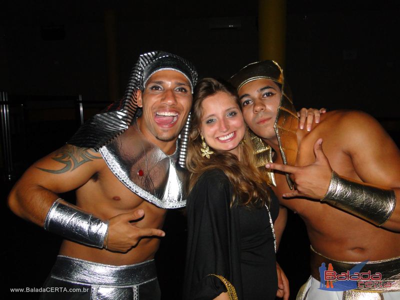 Balada: Fotos da festa a fantasia no bano em So Paulo/SP