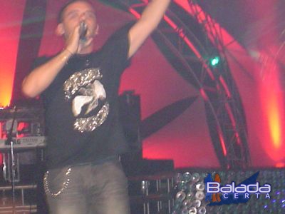 Balada: Dj Ross no Planet Pop Festival 2004