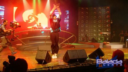 Balada: Fotos de Sexta-feira no Planet Pop Festival 2005