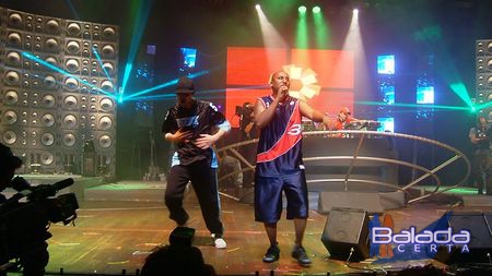 Balada: Fotos de Sexta-feira no Planet Pop Festival 2005