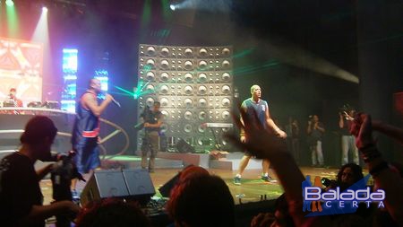 Balada: Fotos de Sexta-feira no Planet Pop Festival 2005