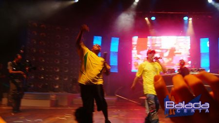 Balada: Fotos de Sexta-feira no Planet Pop Festival 2005