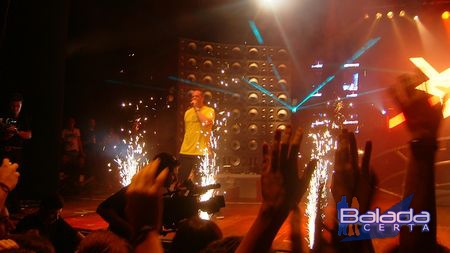 Balada: Fotos de Sexta-feira no Planet Pop Festival 2005