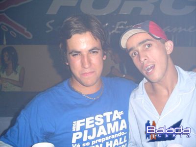 Balada: Fotos da Festa do Pijama em Guarulhos