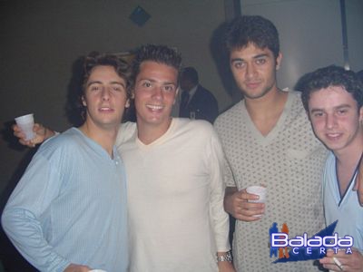 Balada: Fotos da Festa do Pijama em Guarulhos