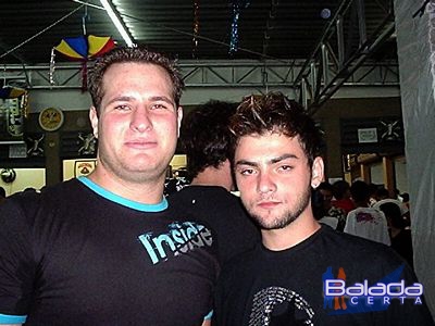 Balada: Fotos do Carnaval no Caiara Clube de Ja, com a banda Banda Fly By Night