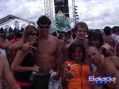 Balada: Fotos de Sbado e Domingo na Rave Injoy