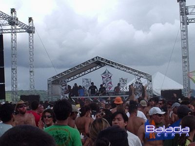 Balada: Fotos de Sbado e Domingo na Rave Injoy