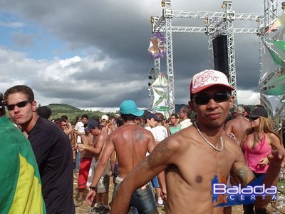 Balada: Fotos de Sbado e Domingo na Rave Injoy