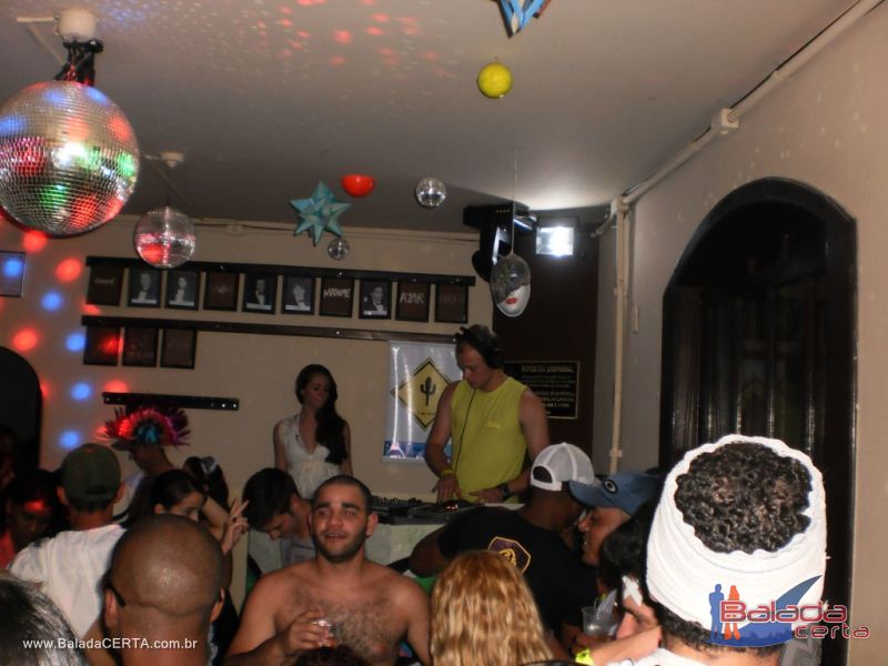 Balada: Fotos da festa a fantasia na Repblica Chaparral em Ouro Preto/MG