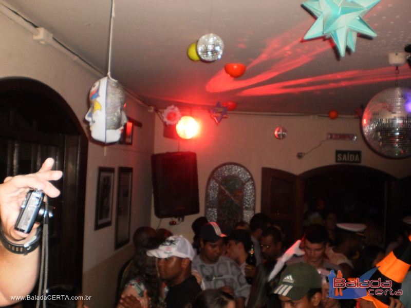 Balada: Fotos da festa a fantasia na Repblica Chaparral em Ouro Preto/MG