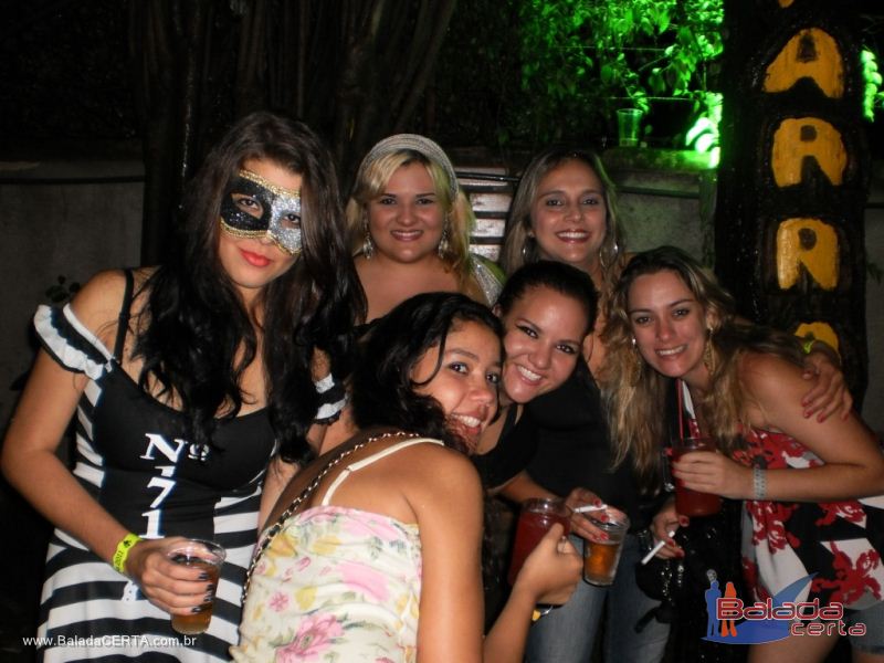 Balada: Fotos da festa a fantasia na Repblica Chaparral em Ouro Preto/MG