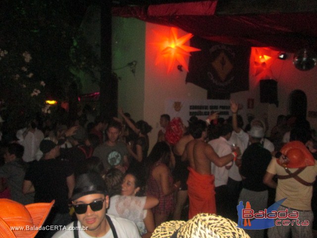 Balada: Fotos da Festa Cabar na Repblica Chaparral em Ouro Preto / MG