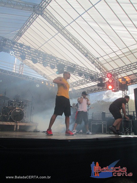 Balada: Show com a Banda Asa, Show do Naldo e presena de DJ Nero no Bloco da Ladera no Carnaval 2013 em Ouro Preto / MG