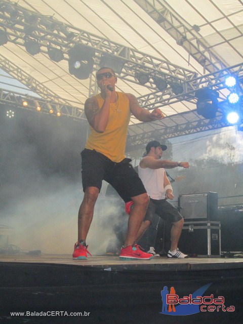 Balada: Show com a Banda Asa, Show do Naldo e presena de DJ Nero no Bloco da Ladera no Carnaval 2013 em Ouro Preto / MG