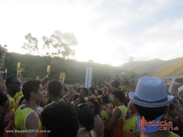 Balada: Show com a Banda Asa, Show do Naldo e presena de DJ Nero no Bloco da Ladera no Carnaval 2013 em Ouro Preto / MG