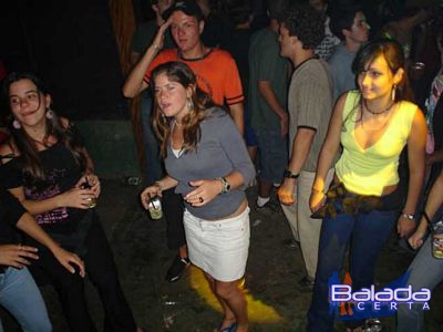 Balada: Fotos de Domingo no 180 Ubatuba