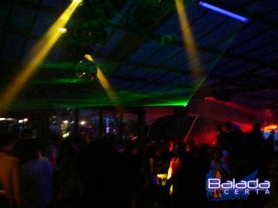 Balada: Fotos de Domingo no 180 Ubatuba