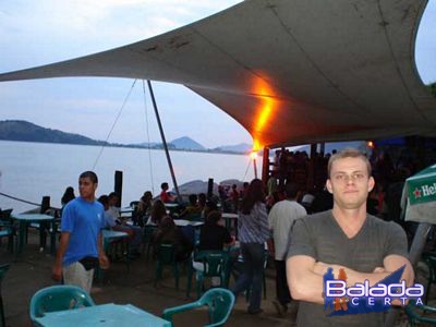 Balada: Fotos de Domingo no 180 Ubatuba