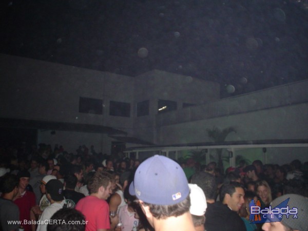 Balada: Fotos de sexta-feira na noite Industria da Eazy em So Paulo/SP