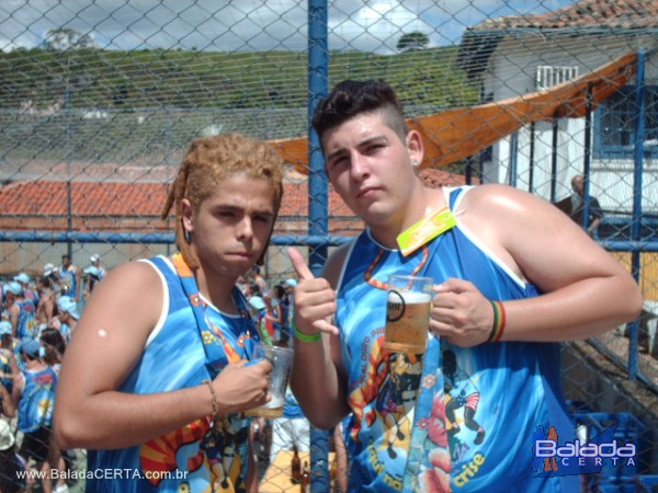 Balada: Fotos do carnaval em Ouro Preto 2009 com o Bloco Diretoria